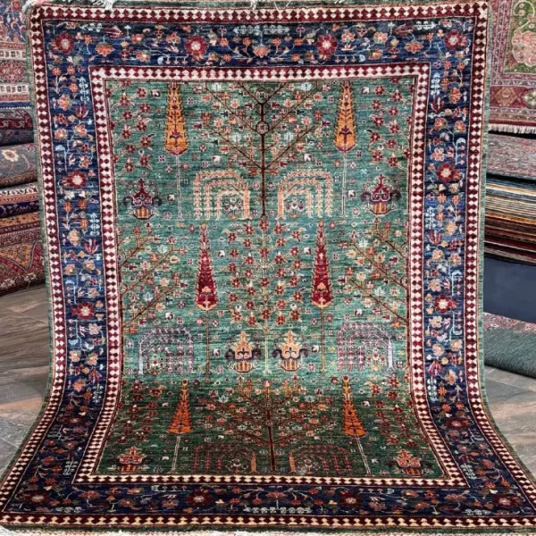 فرش دستباف ۳ متری طرح درختی سبز