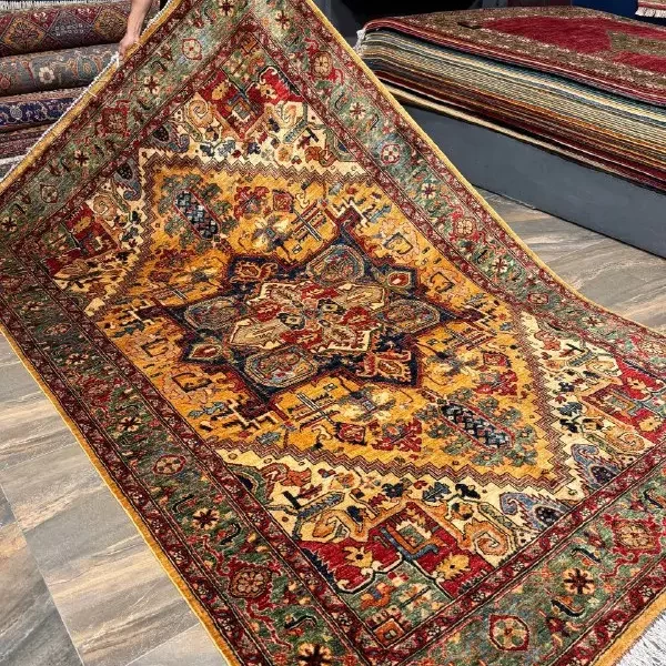 فرش دستباف هریس کرم