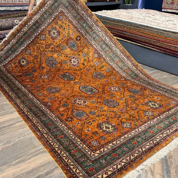 فرش الماسی طلایی