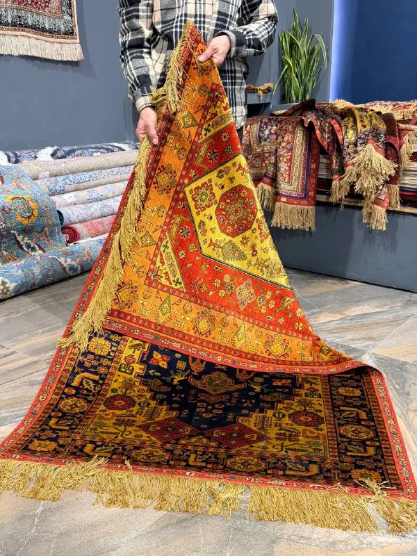 فرش تمام ابریشم رج ۸۰