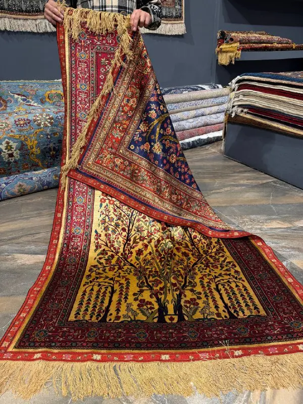 79c5d72e-2e87-4a8a-b29c-060f41cdbd33 فرش تمام ابریشم رج ۸۰